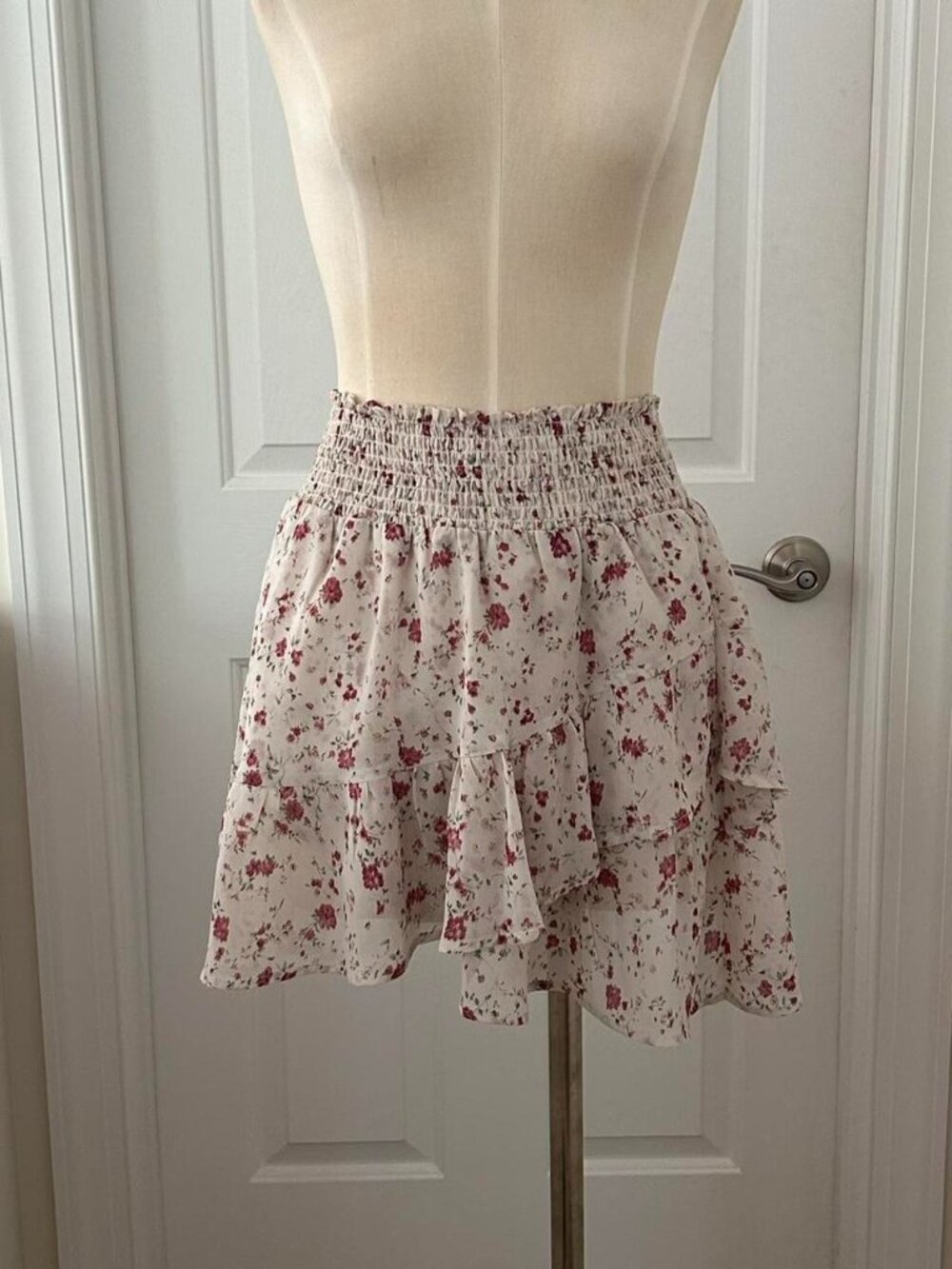 Altar'd State floral amora skirt Size M